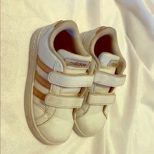 adidas toddler size 9k
